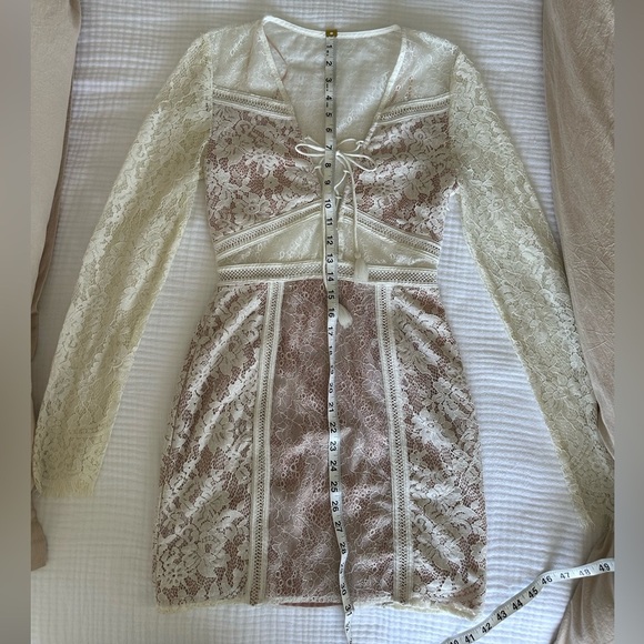 TJD by REVOLVE Caribbean Long Sleeve Lace Mini Dress in Ivory/Nude, XS - Picture 10 of 16